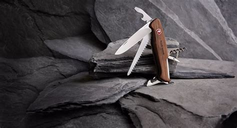 victorinox knives hong kong.